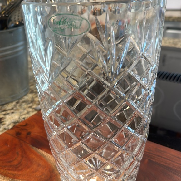 Taunton Crystal Vase - Picture 3 of 6